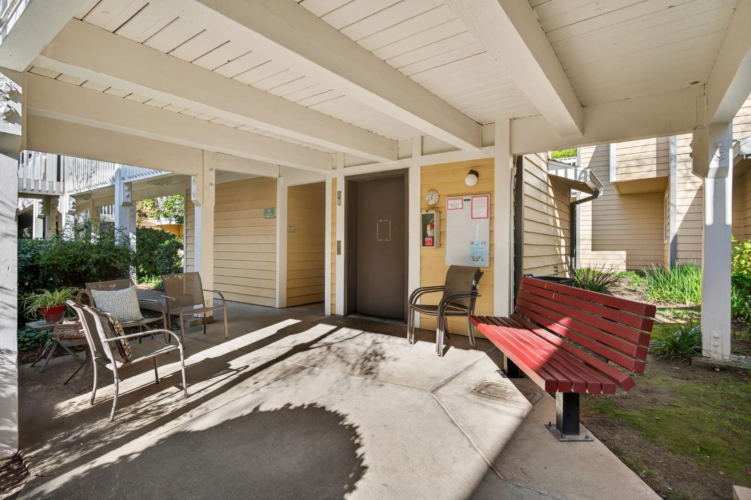 11330 Fair Oaks Boulevard 208