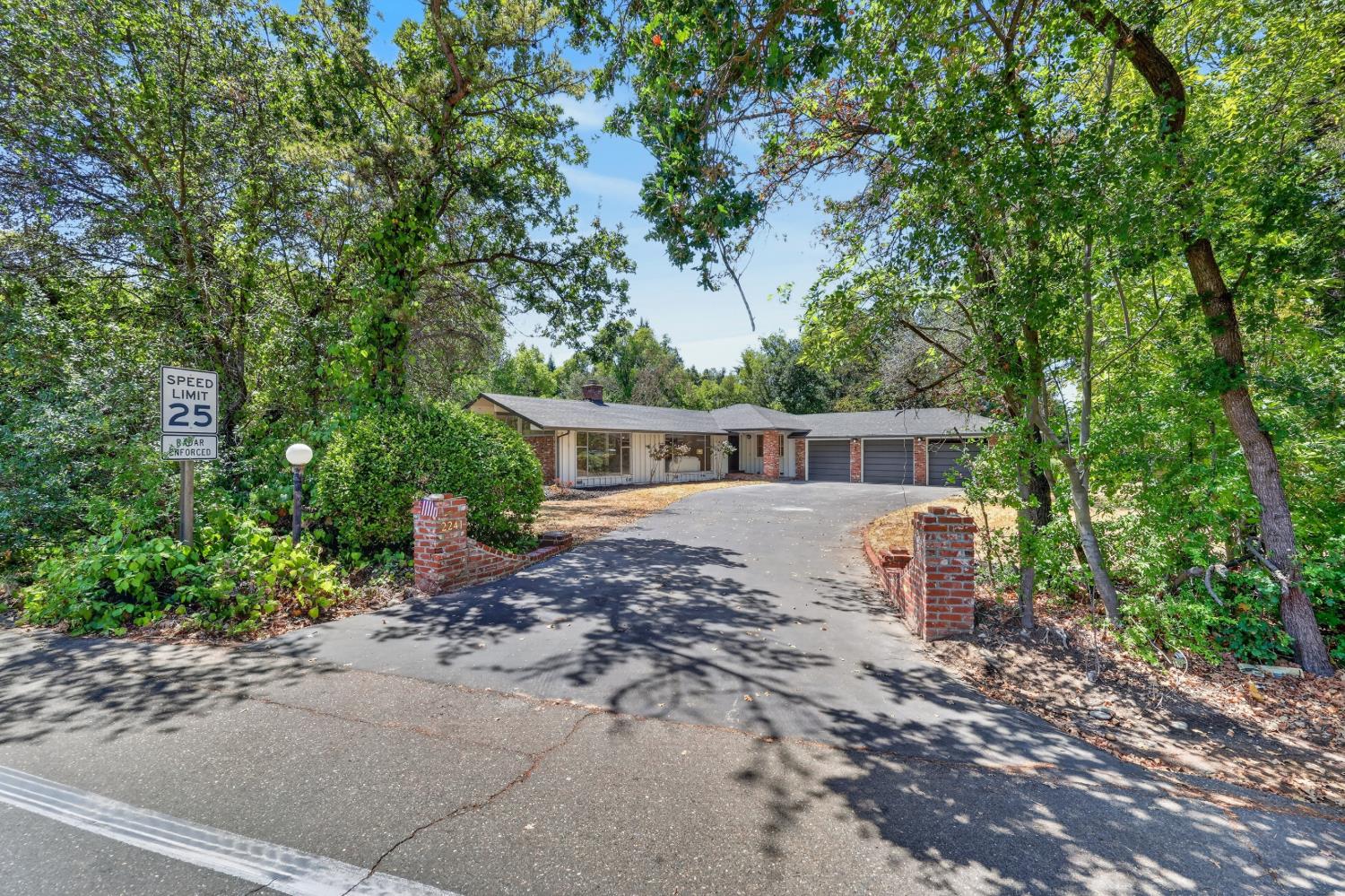 2241 Shelfield Drive