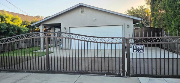 903 BIRD AVE, STOCKTON, CA 95215 - Image bfe55f589937e6bfdc2f022ddb9eda7d/1393479545