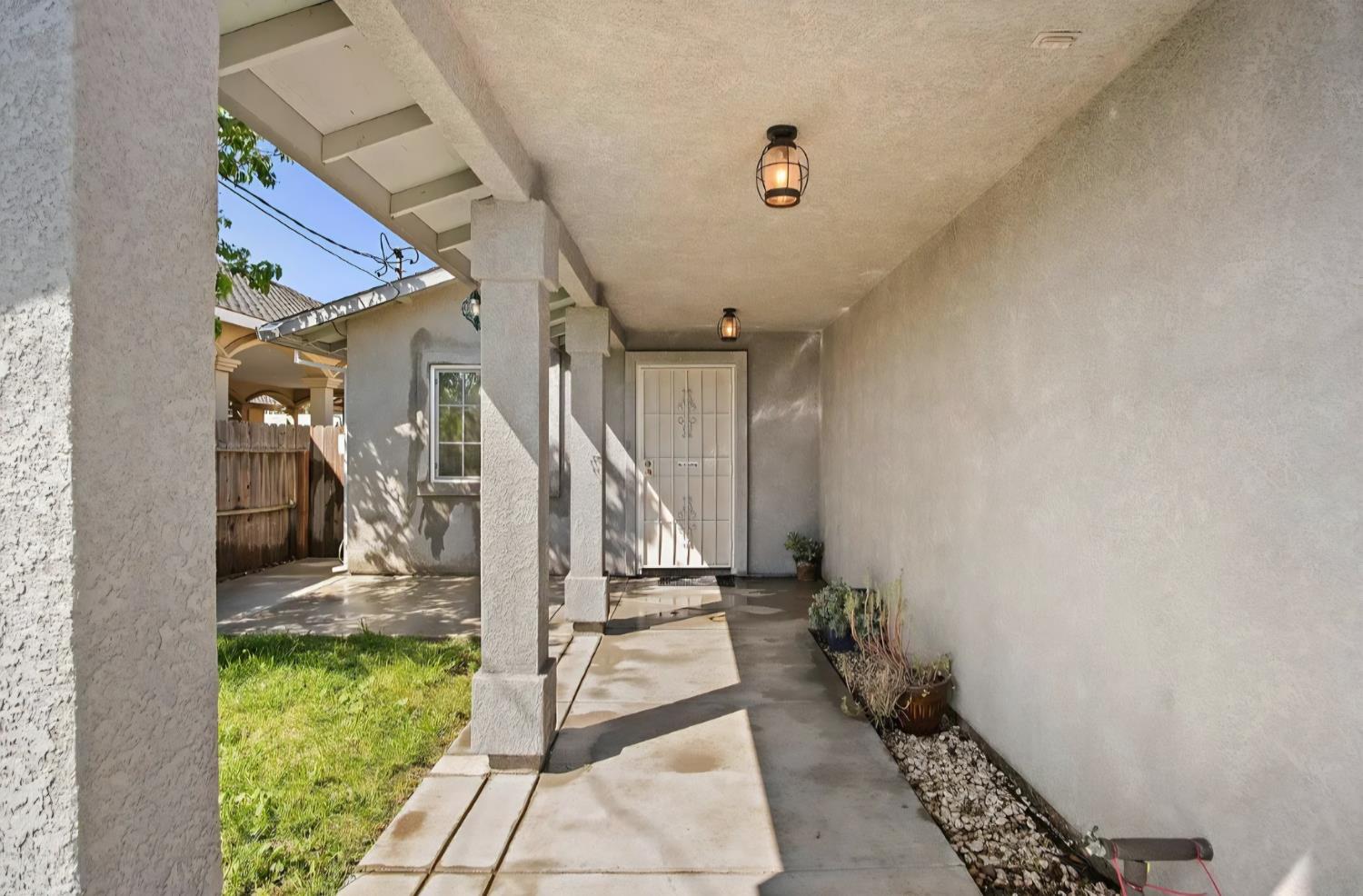 903 Bird Avenue