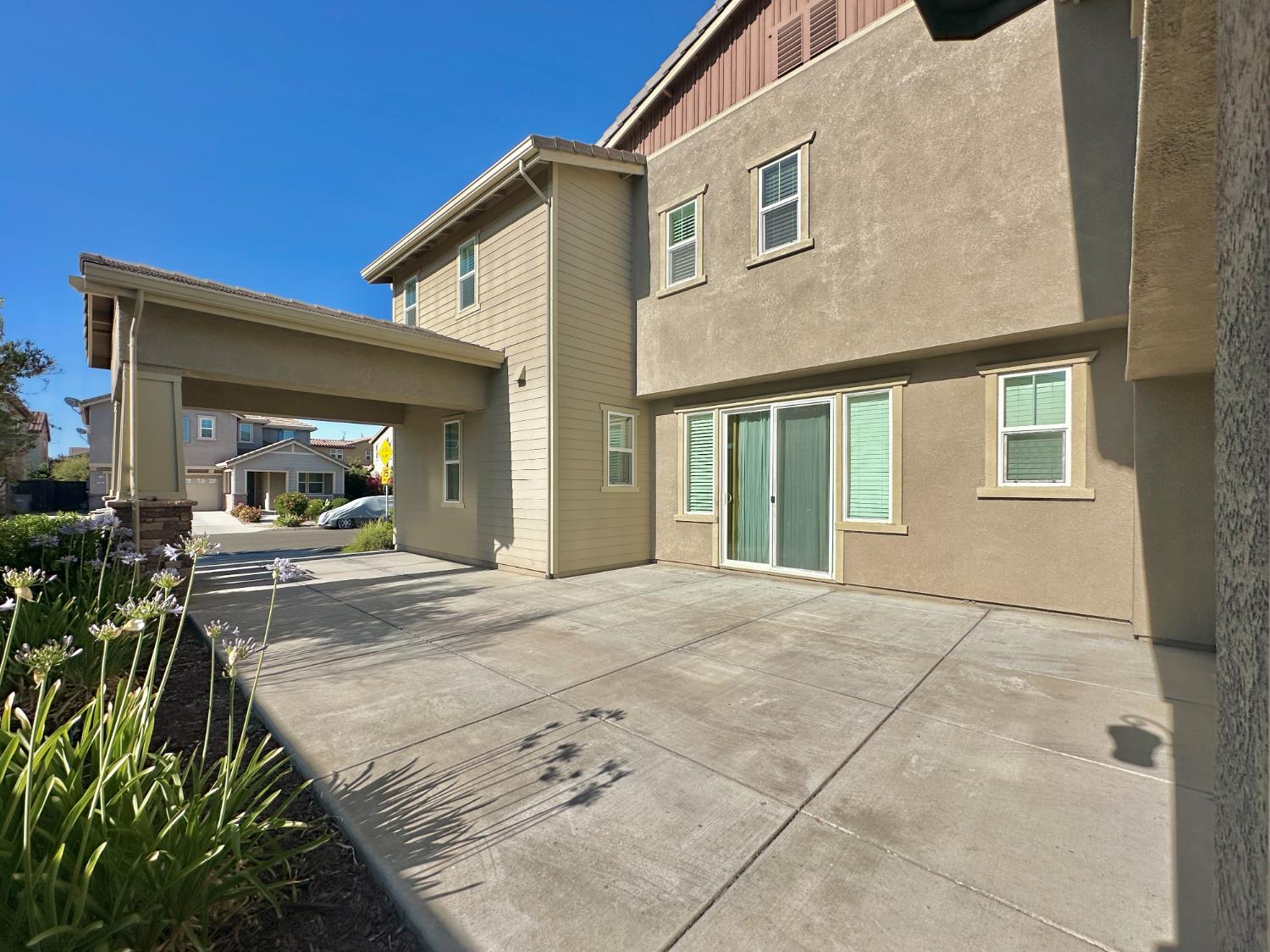 2544 Mack Way