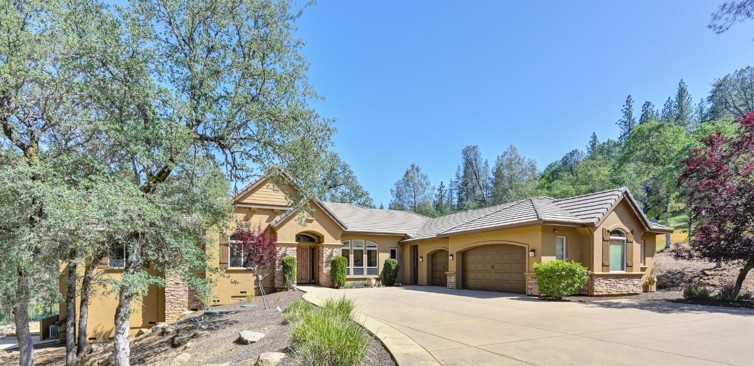 15255 Woodmont Lane