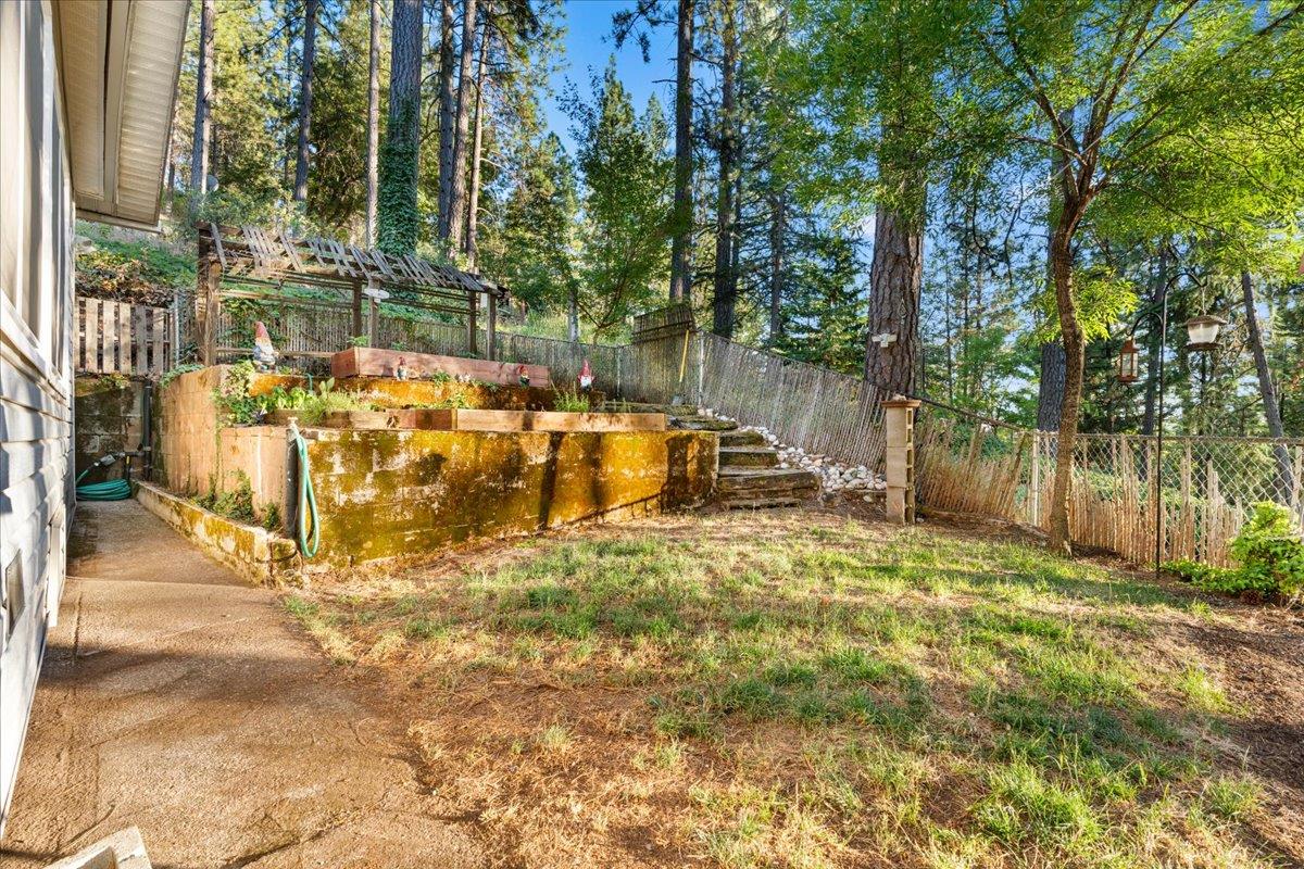 Applegate, California 95703, United States, 2 Bedrooms Bedrooms, ,2 BathroomsBathrooms,Residential,Active,165247