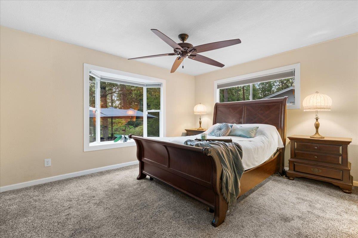 Applegate, California 95703, United States, 2 Bedrooms Bedrooms, ,2 BathroomsBathrooms,Residential,Active,165247