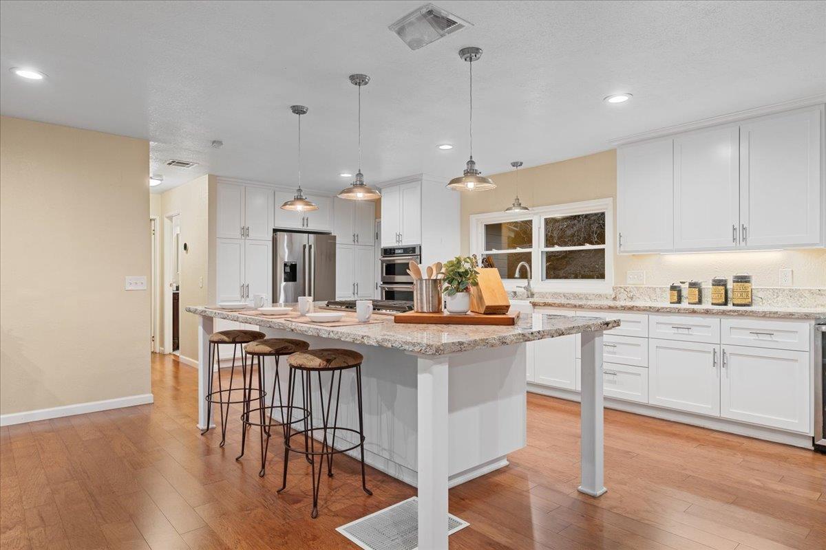 Applegate, California 95703, United States, 2 Bedrooms Bedrooms, ,2 BathroomsBathrooms,Residential,Active,165247