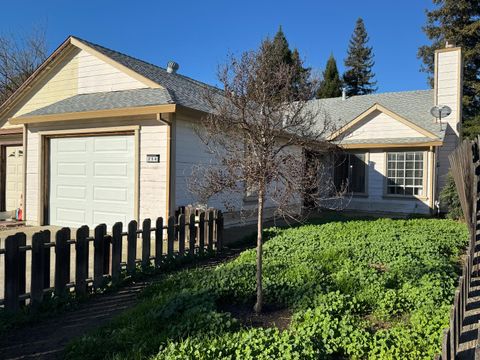 254 W Woodland Ave, Woodland, CA 95695 - #: 226002035