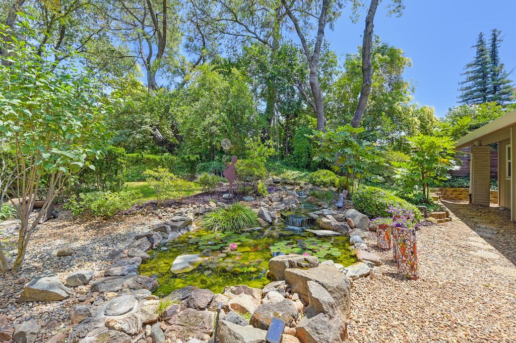 3490 Fairway Drive