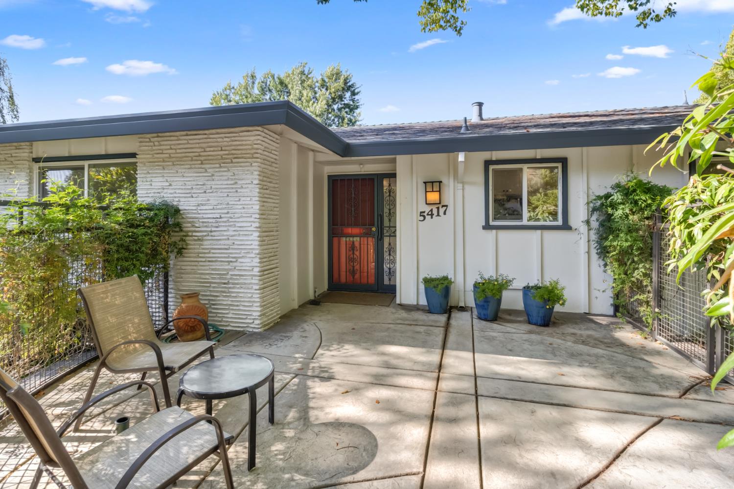 5417 Shelley Way