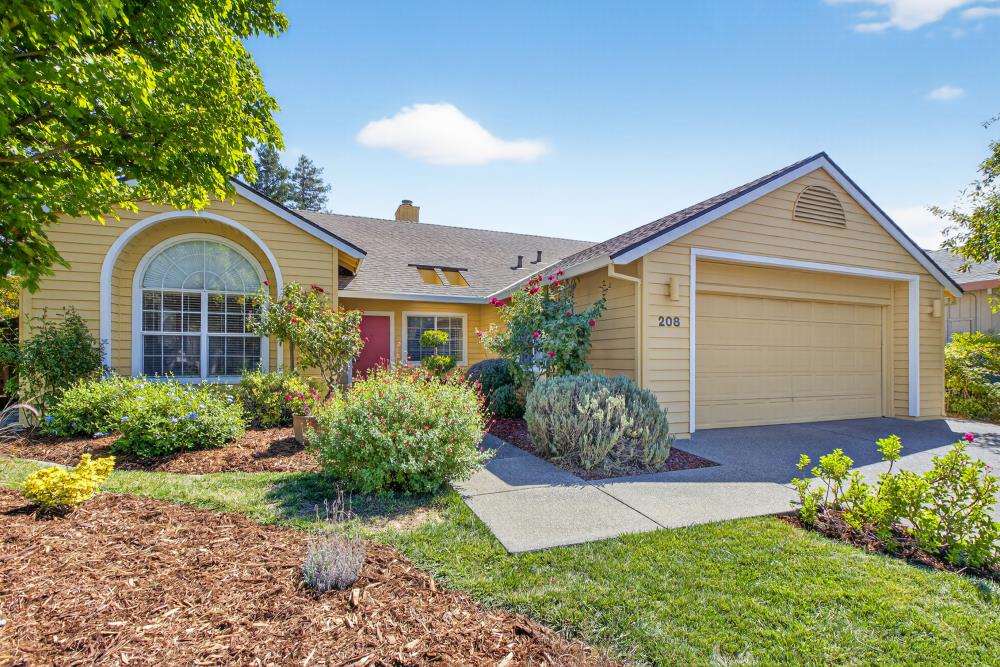 208 Avocet Avenue