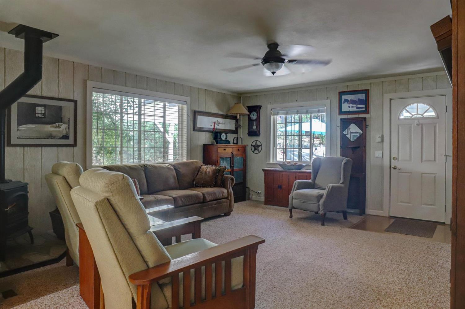 13266 Lakefront Drive