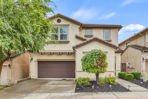 1437 Cummings Way Folsom CA 95630