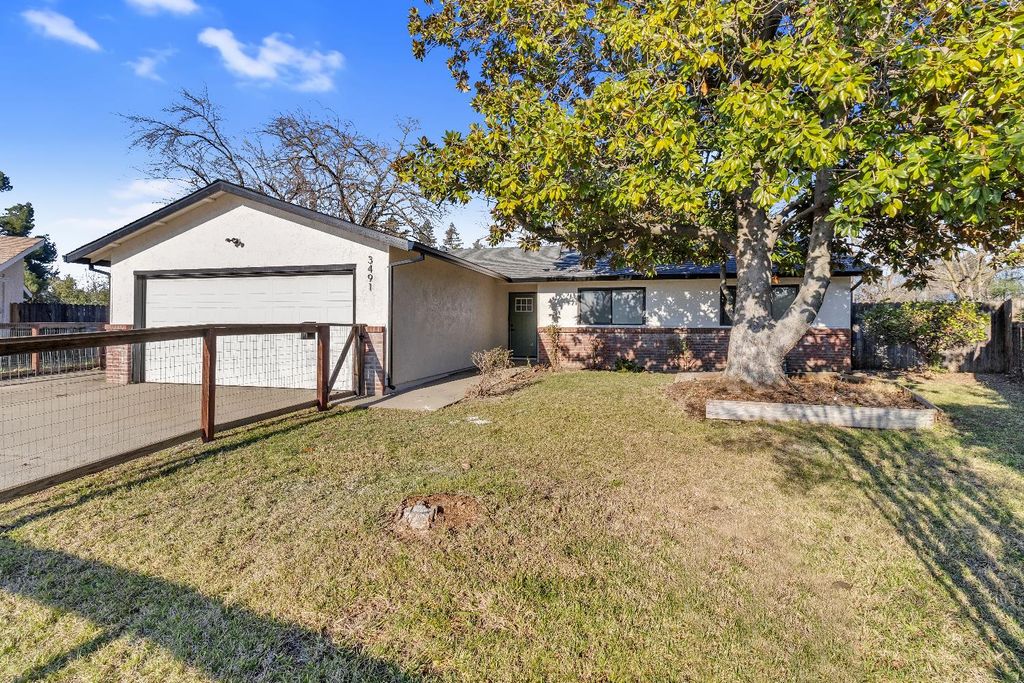 Photo of 3491 Scotland Drive, Antelope, CA 95843 (MLS # 226005829)