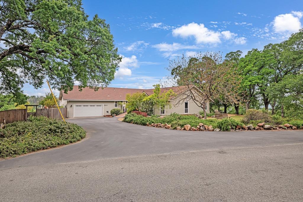 8641 Riverwood Drive