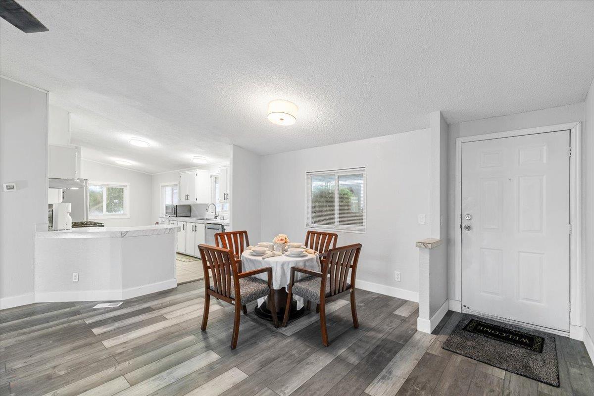 5901 Newbrook Circle 117