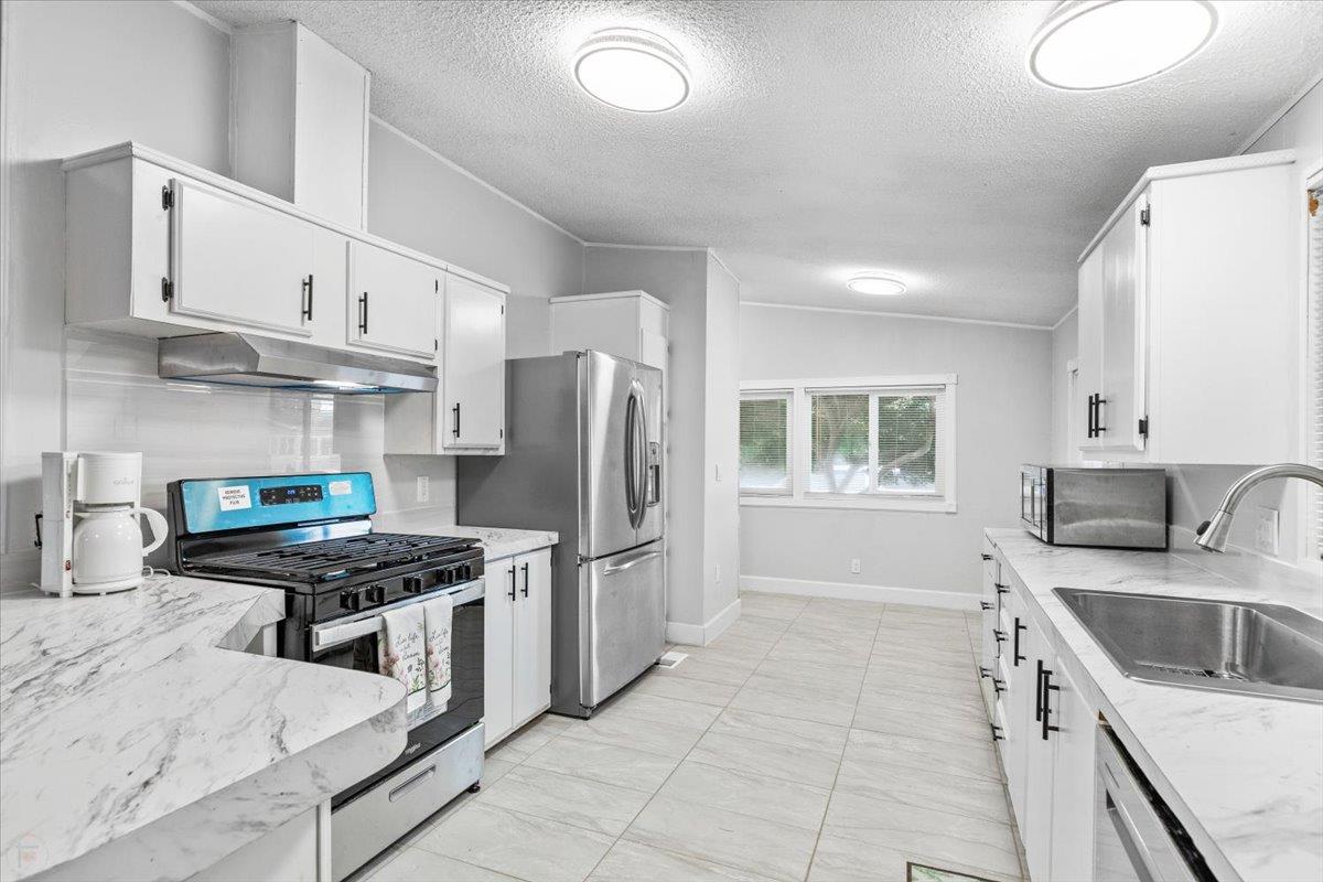 5901 Newbrook Circle 117