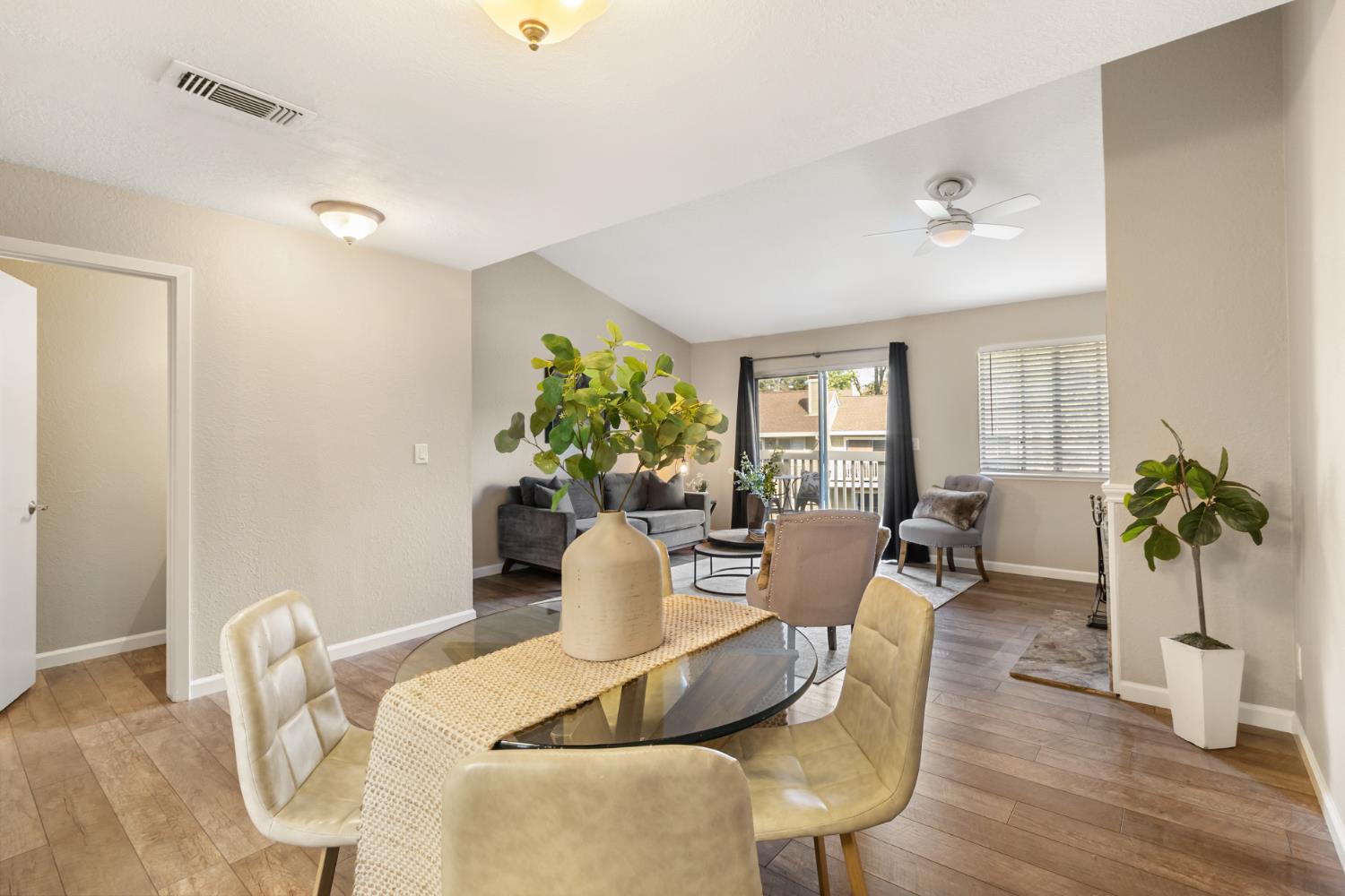 123 Valley Oak Drive 34