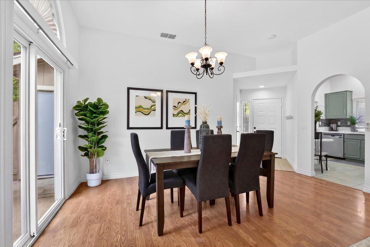 4353 Country Run Way