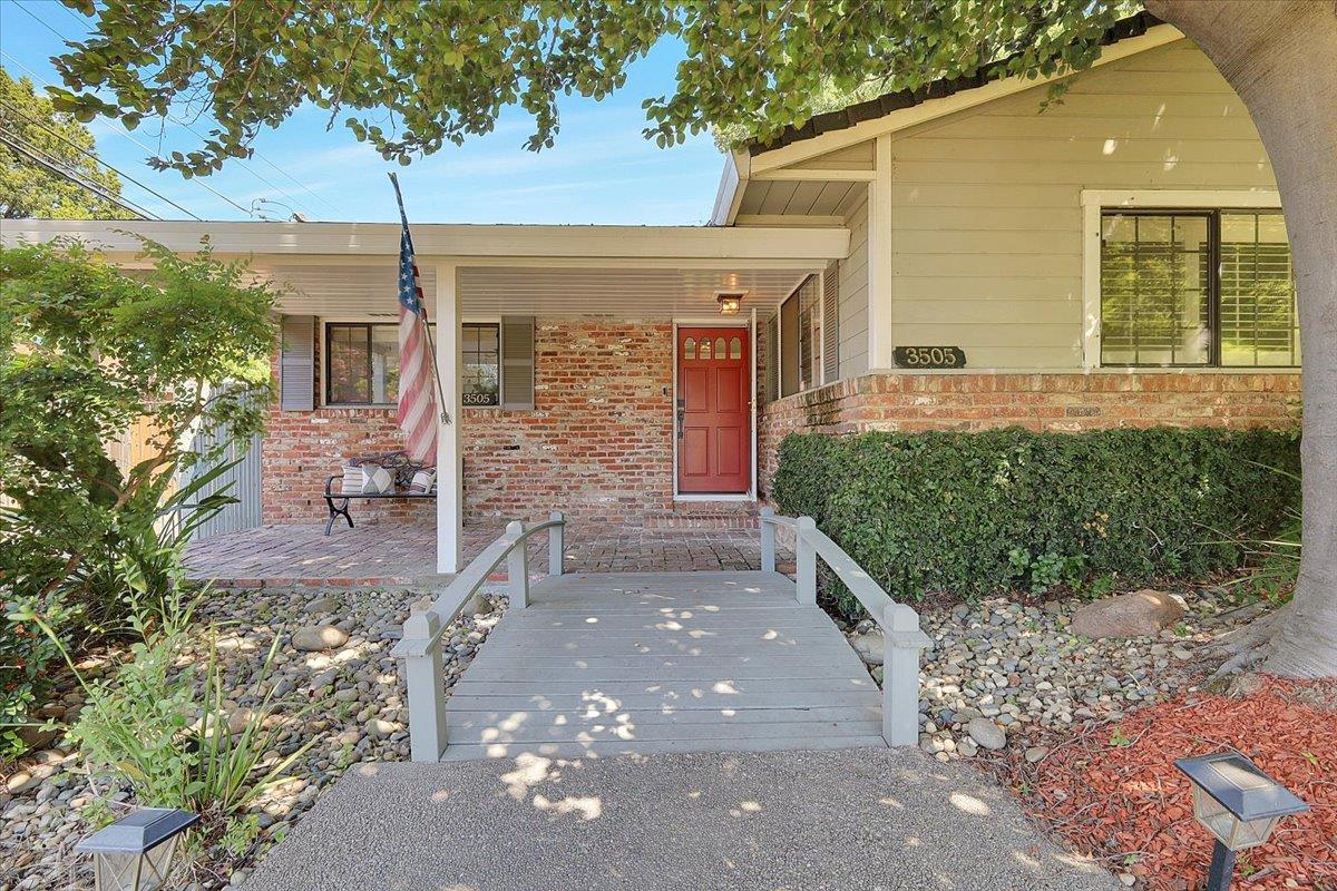 3505 Kersey Lane