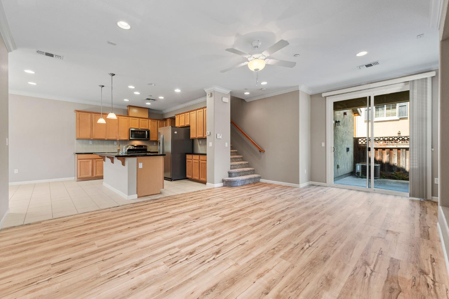 5998 Camden Circle