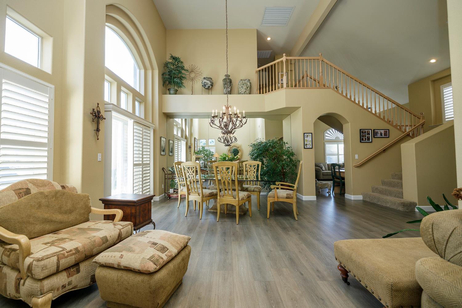 404 Solmar Court
