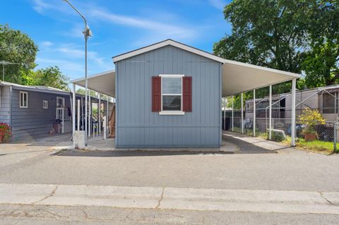 MLS: 225051591