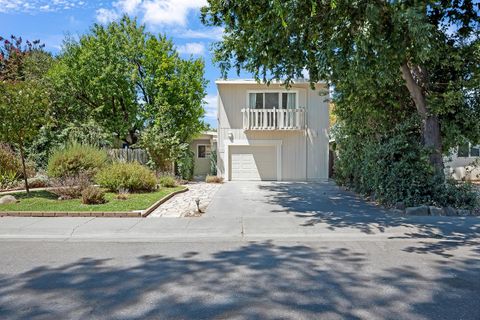909 Craig Place Davis CA 95616
