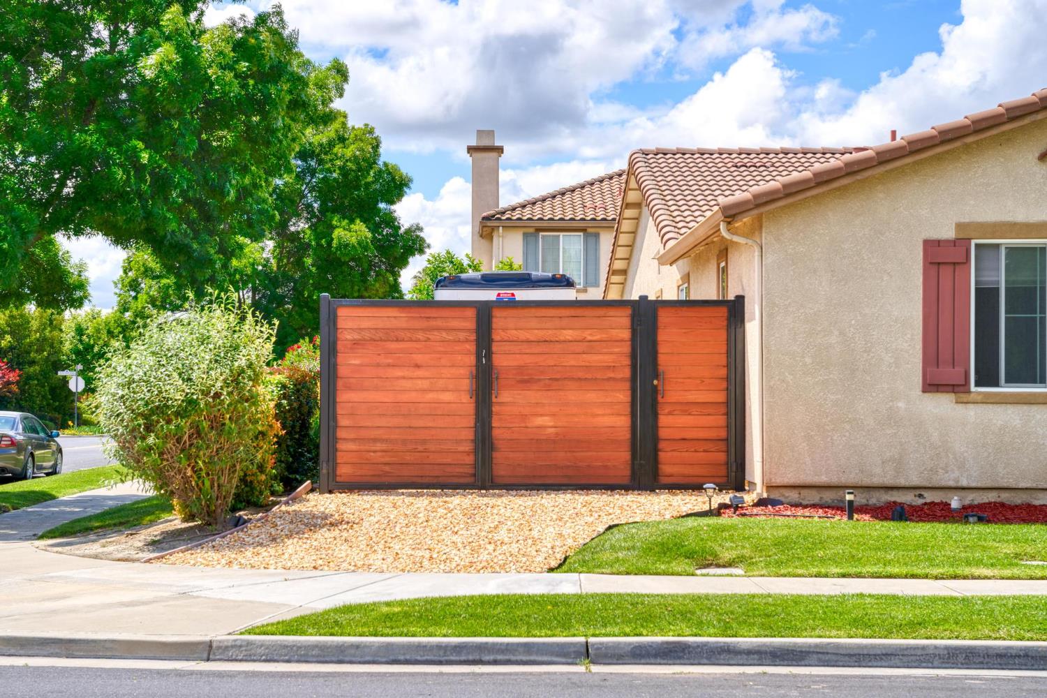 15901 Four Corners Court