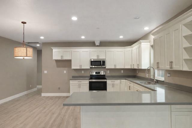 9879 Twin Creeks Avenue