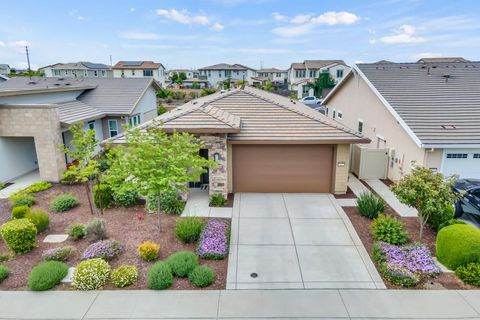 MLS: 225058399