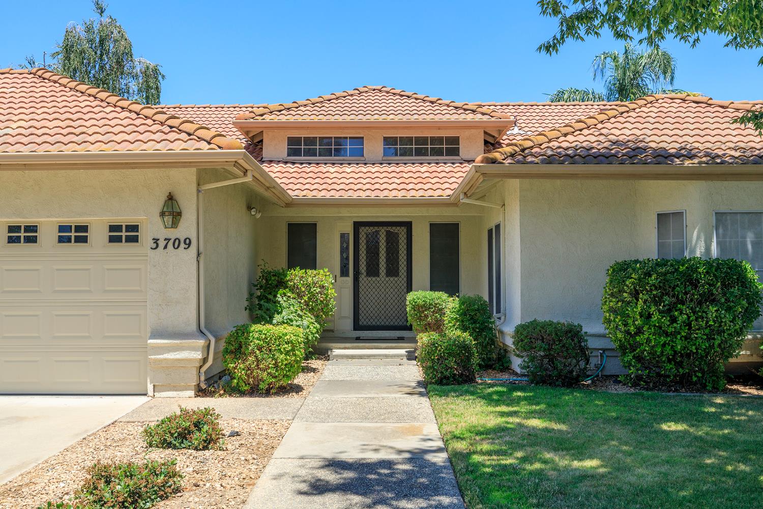 3709 Springcreek Drive