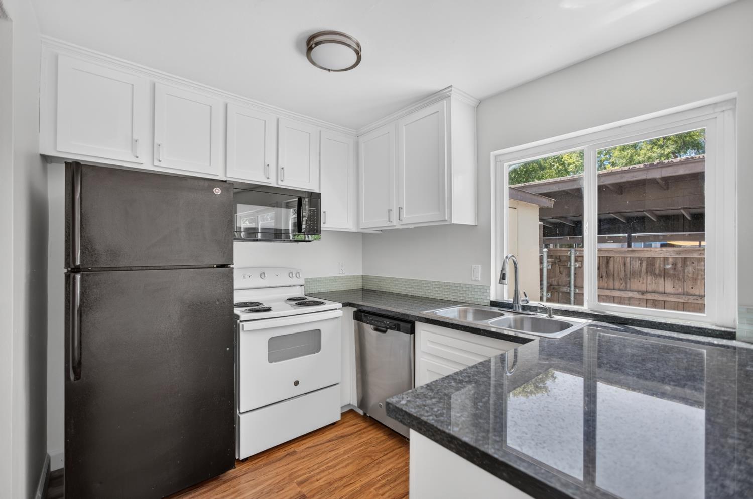 8828 La Riviera Drive E