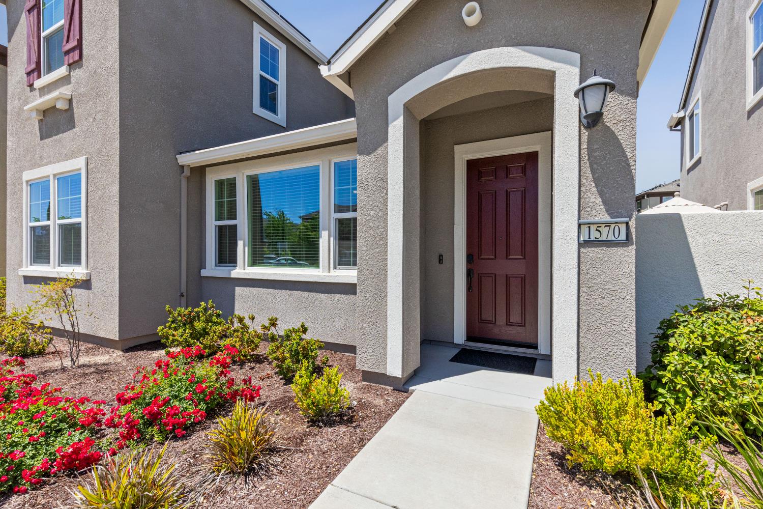 1570 Parkside Way