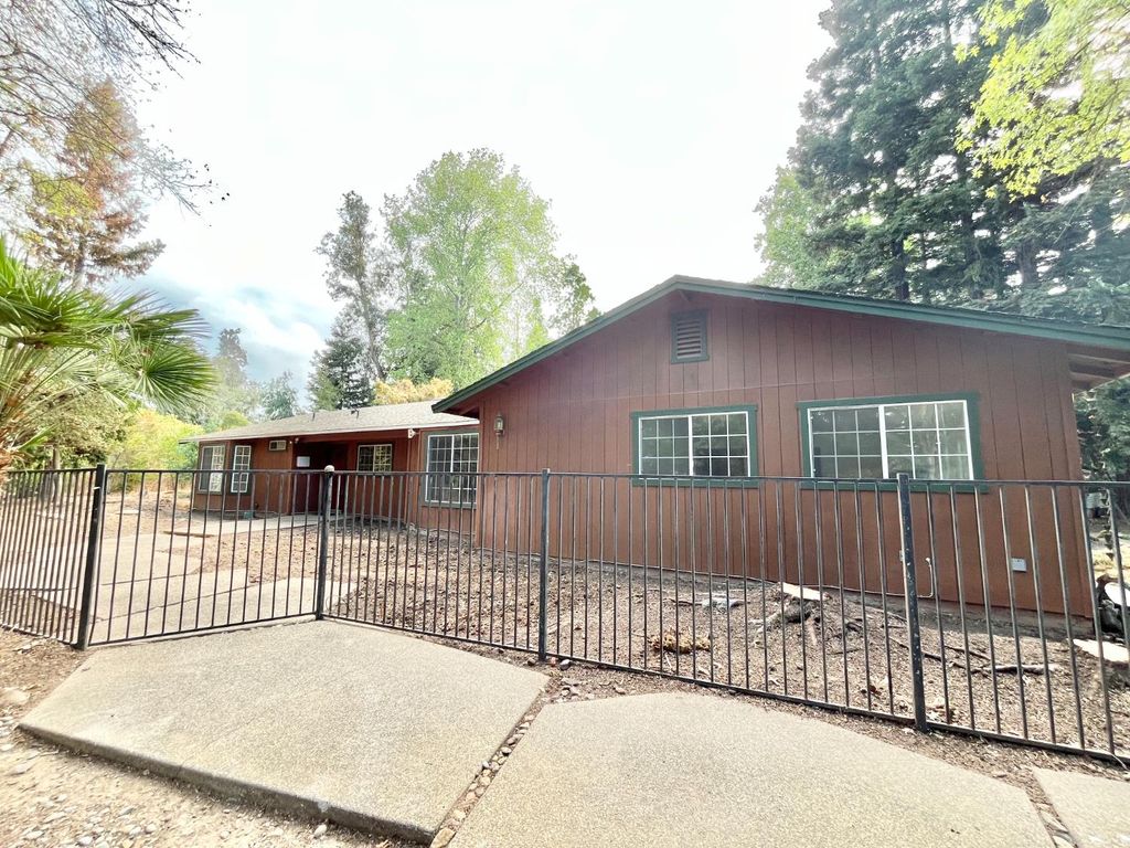 Photo of 11909 Giusti Road, Herald, CA 95638 (MLS # 226005974)