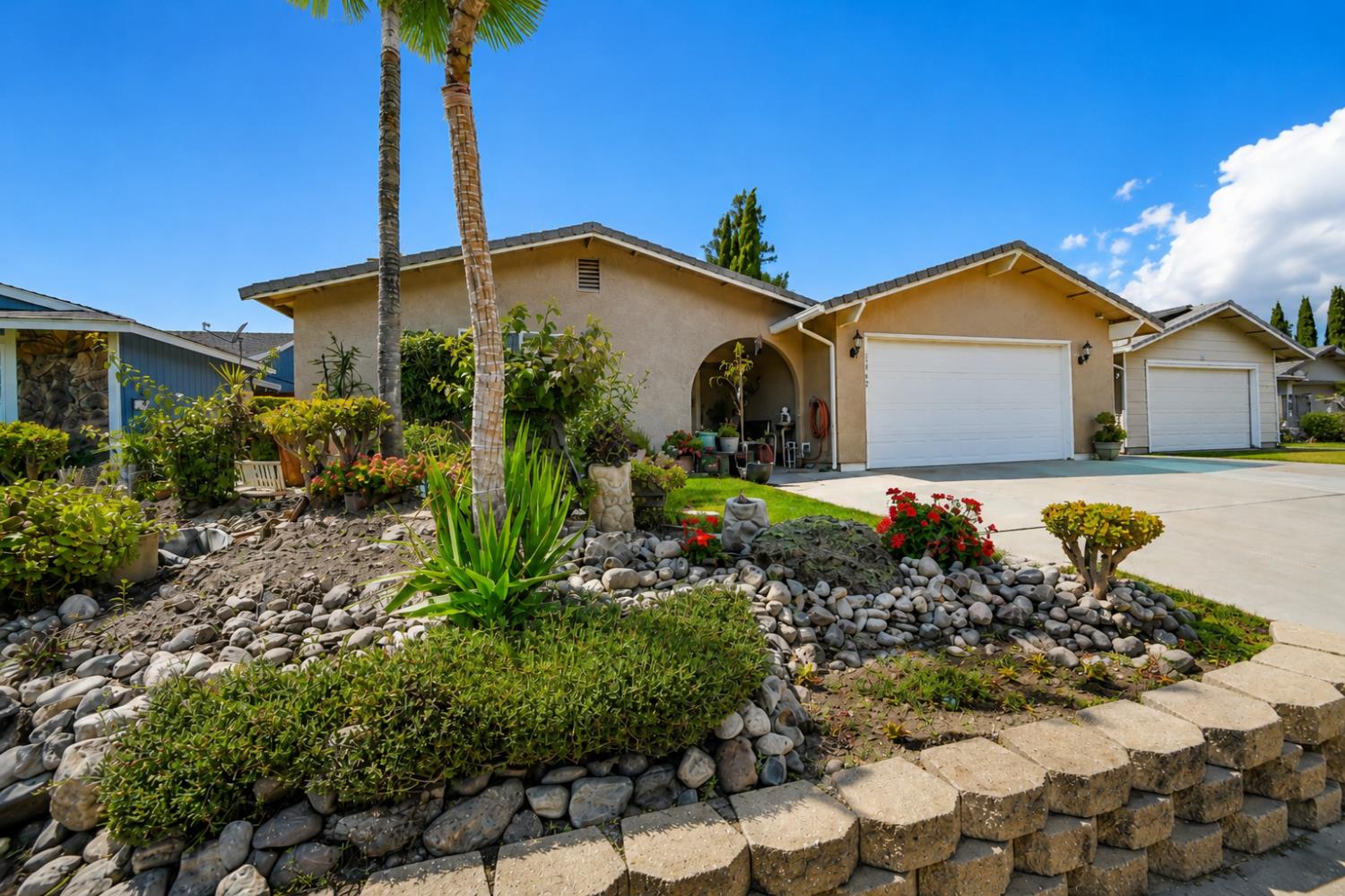 7962 Graylodge Court
