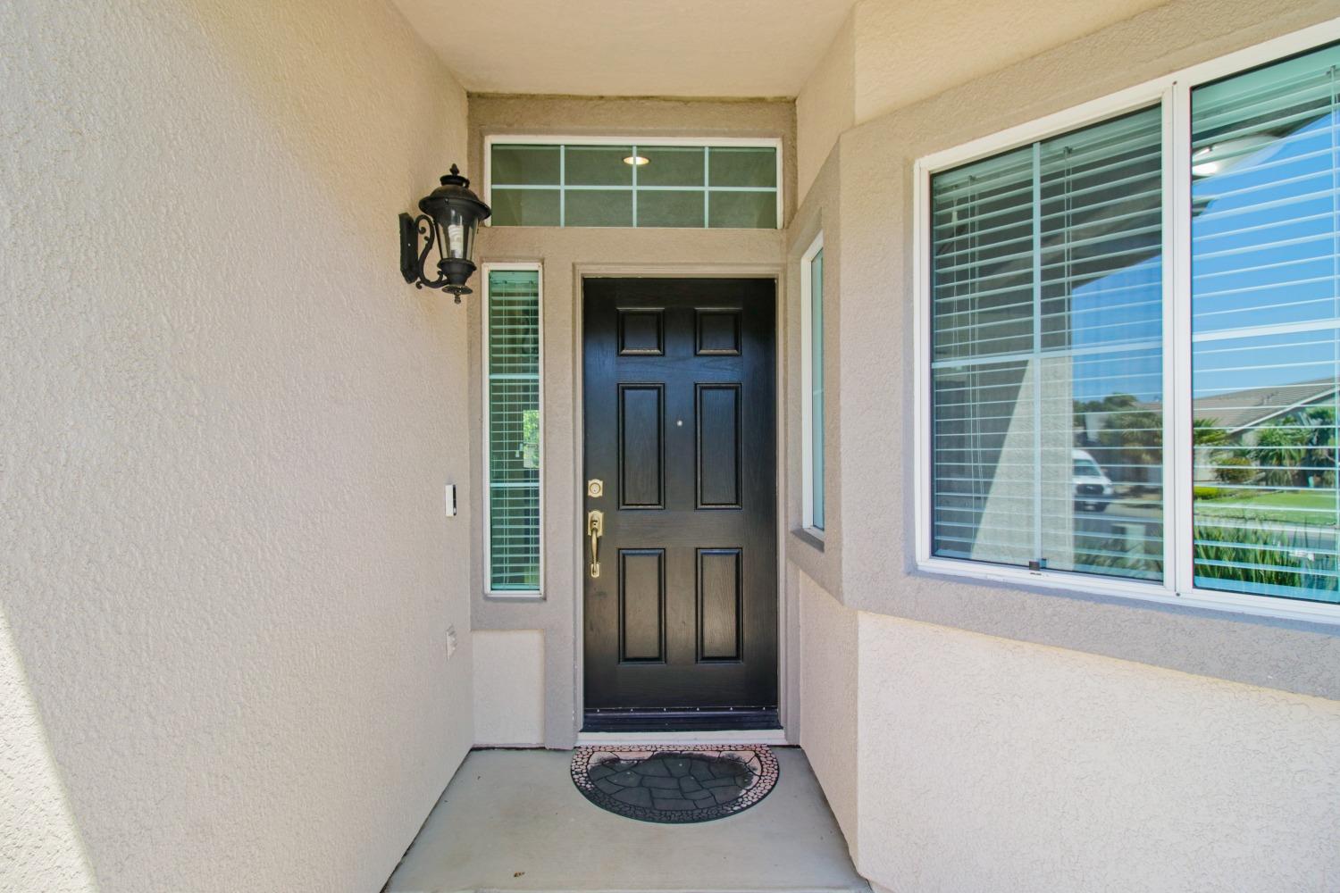 9527 Lake Park Lane