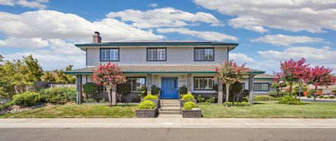 2805 Park Oak Drive Lodi CA 95242