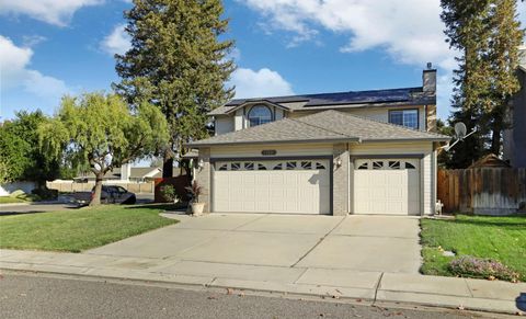 1122 Zumstein Court Ripon CA 95366
