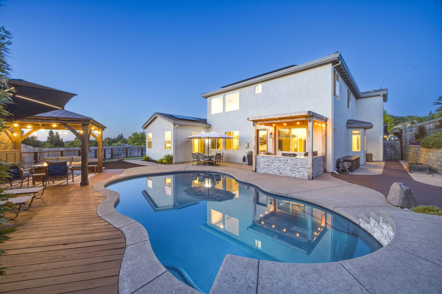 308 Lawndale Court
