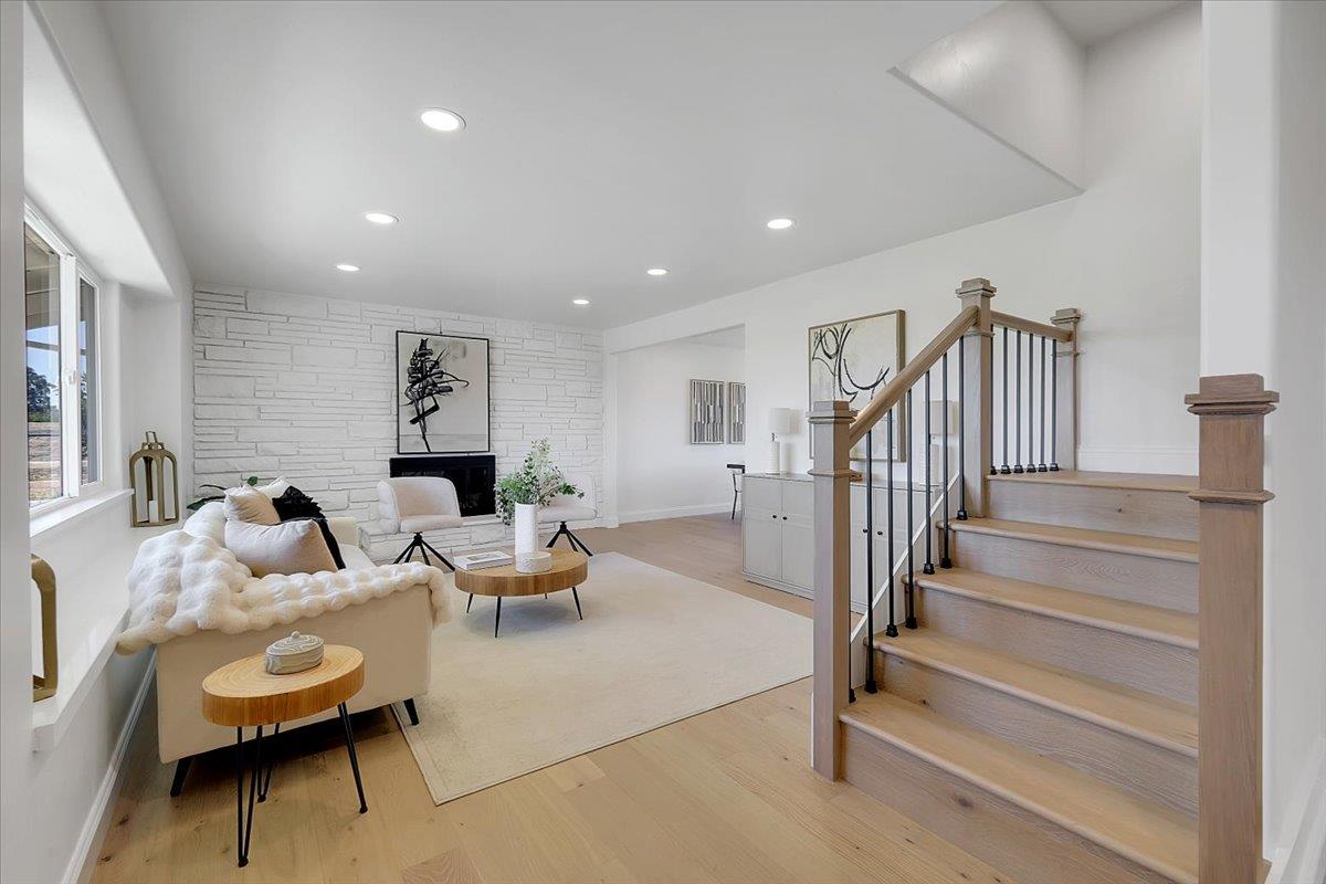 1181 Barry Road