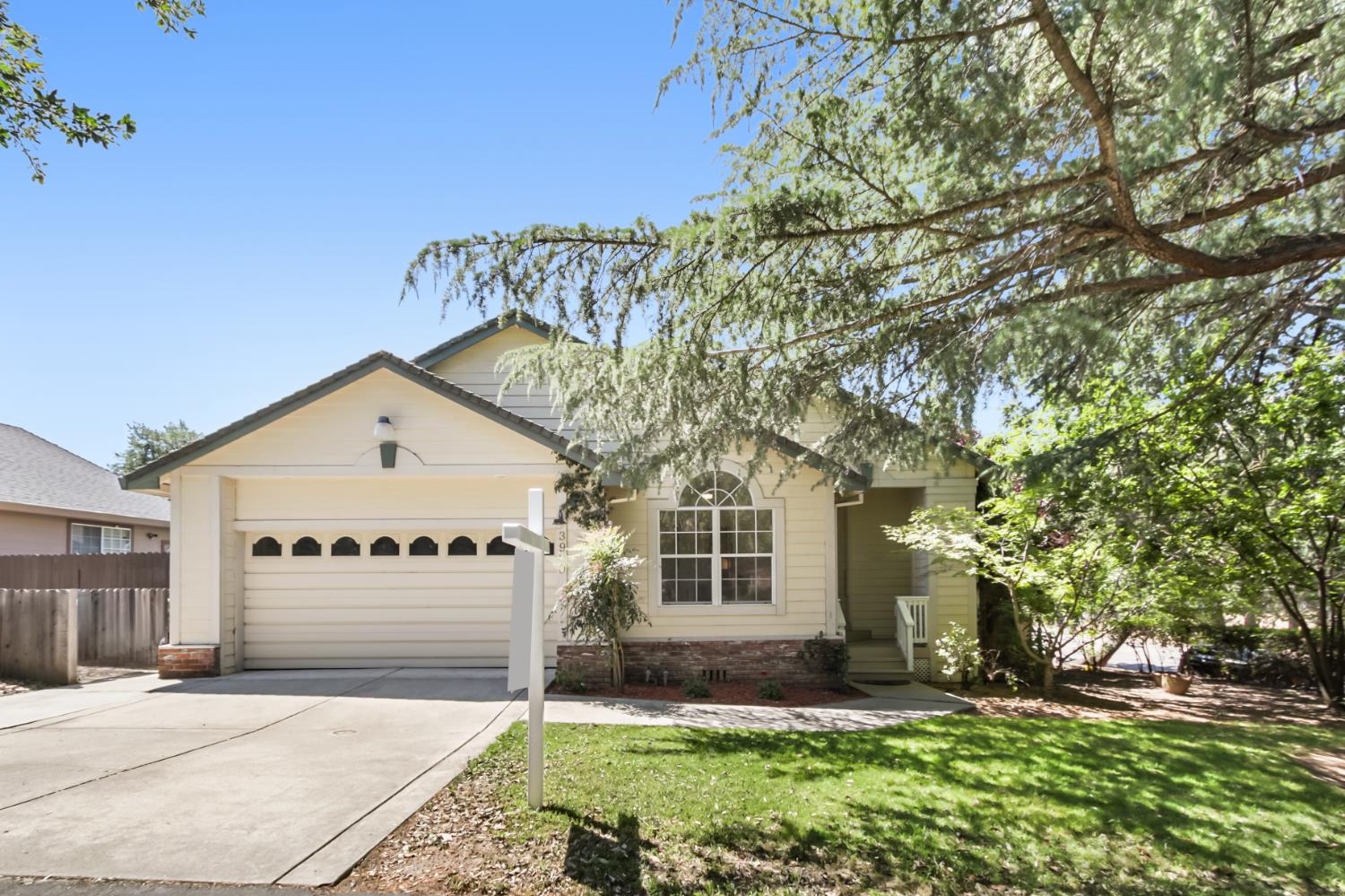 3900 Green Forest Lane
