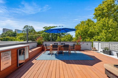 425 10th Street Sacramento CA 95814