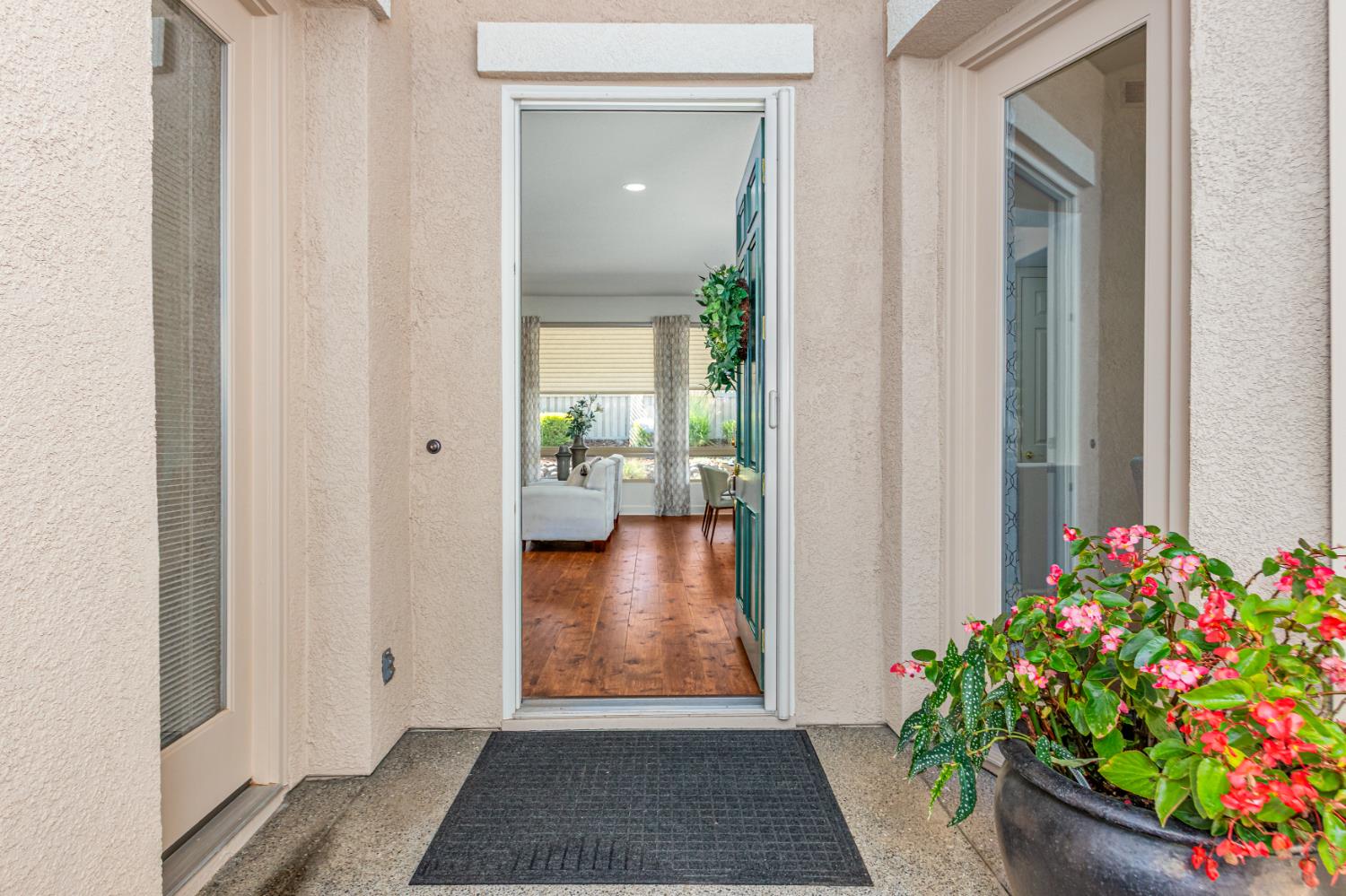 643 Canyon Oak Lane