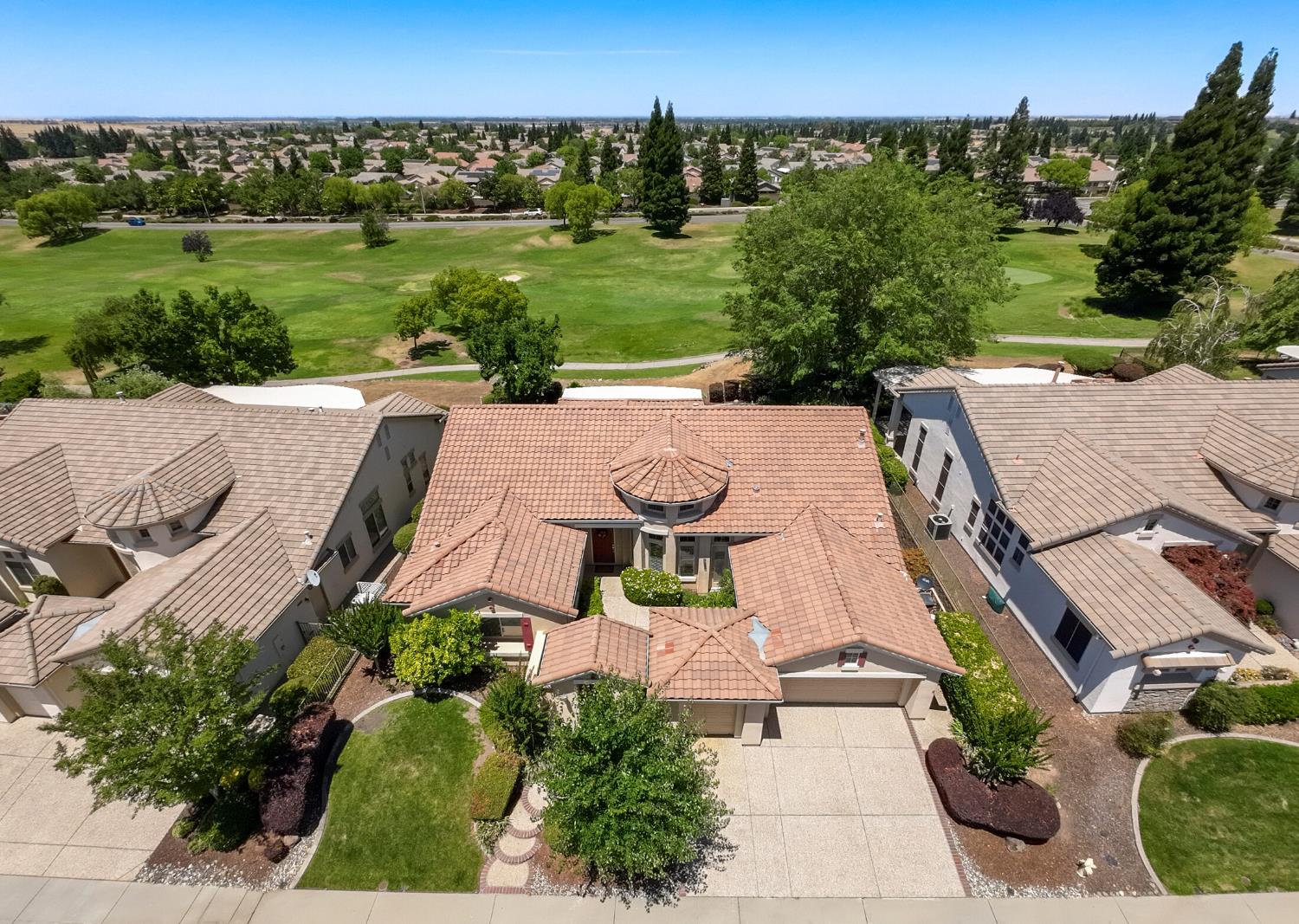 2076 Stonecrest Lane