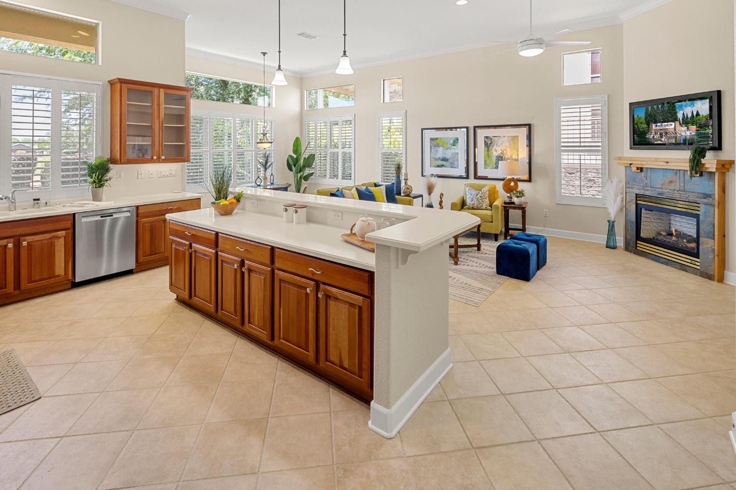 2076 Stonecrest Lane