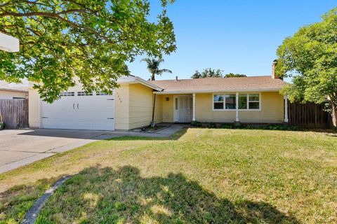 7069 Lynnetree Way, Citrus Heights, CA 95610 - MLS#: 225054674