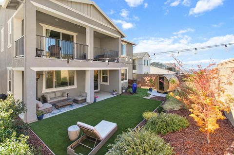 4686 Scenic Vista Drive Folsom CA 95630