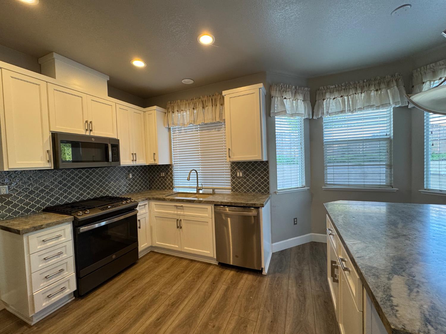 8215 Gold Sierra Court