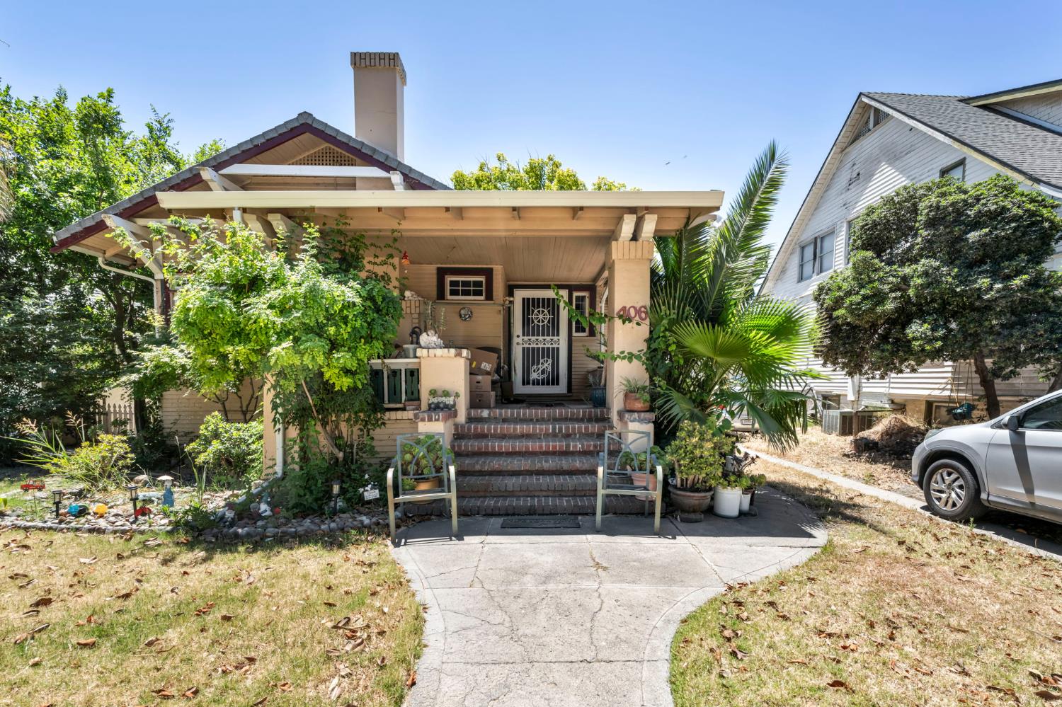 406 2nd Street