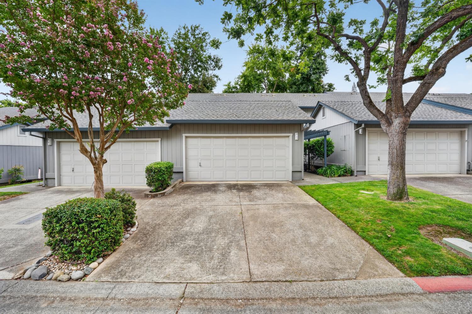 8103 Briar Ridge Lane