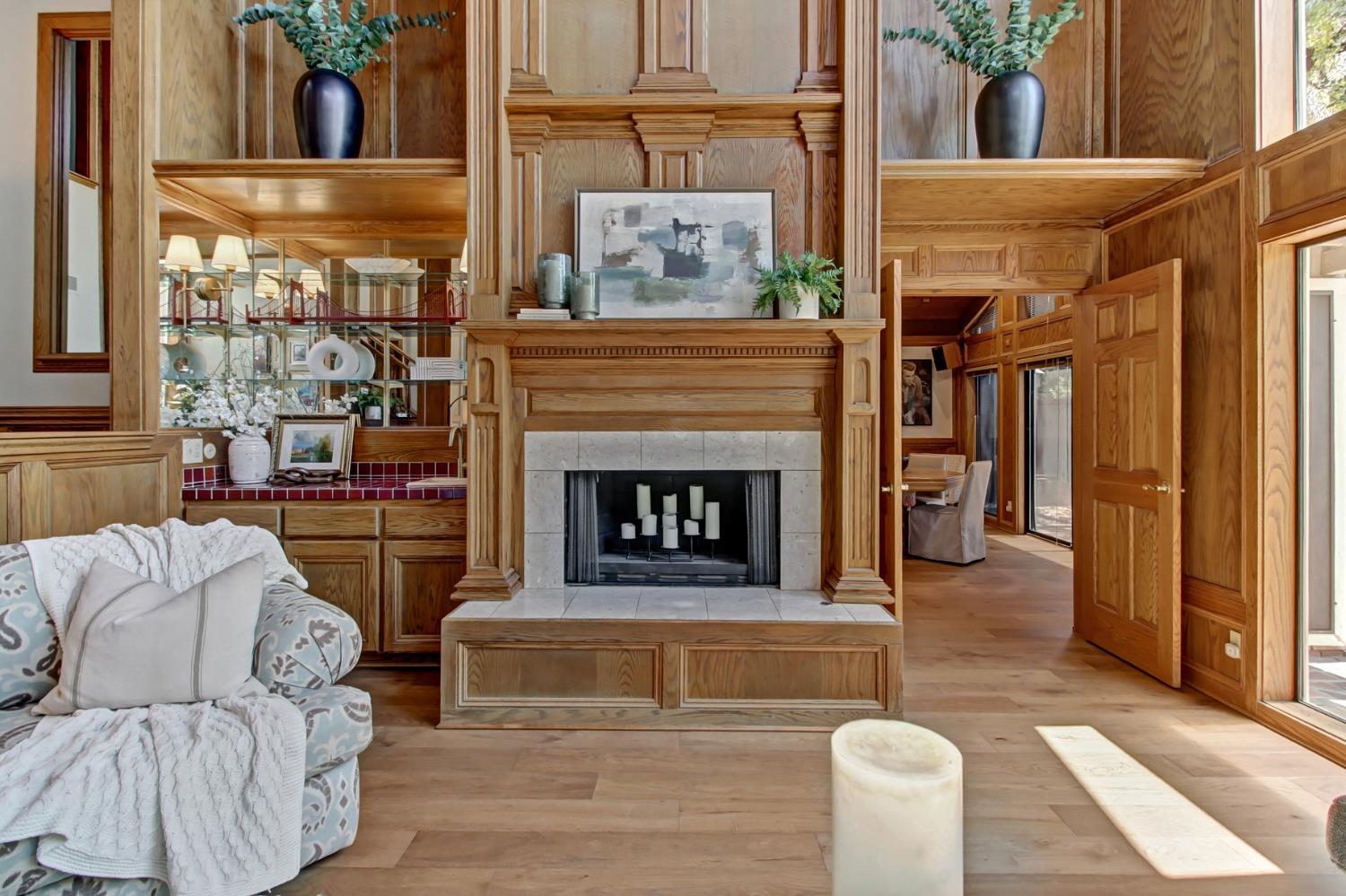 7916 Laurelridge Court